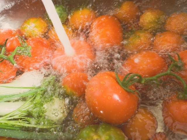 Aguá corrente nos alimentos