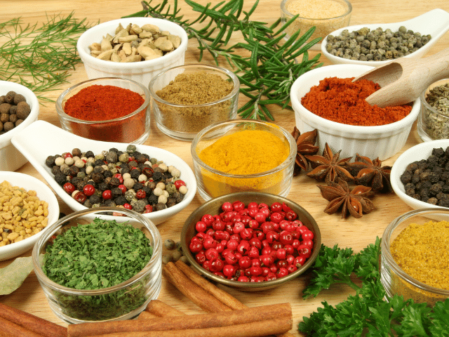 As cores chamativas das frutas e verduras, vem dos fitonutrientes antioxidantes.