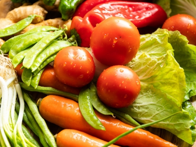Legumes e verduras lavados corretamente
