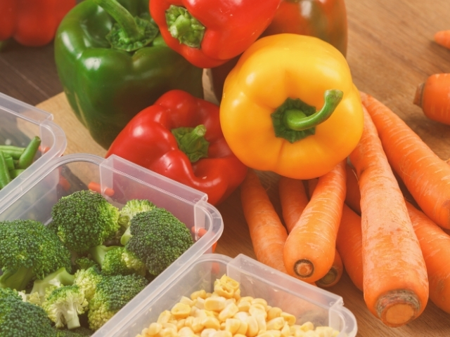 Preparando alimentos para congelamento
