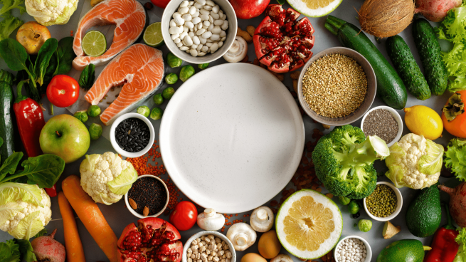 Alimentos saudáveis que fazem parte de uma boa dieta.