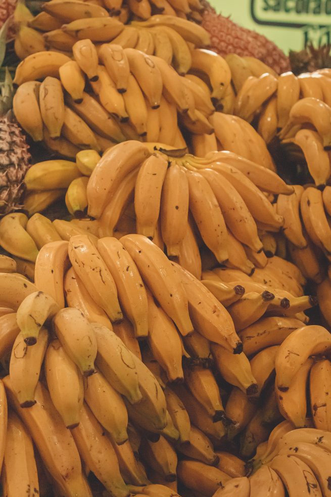 As bananas são ricas em vitamina B6.